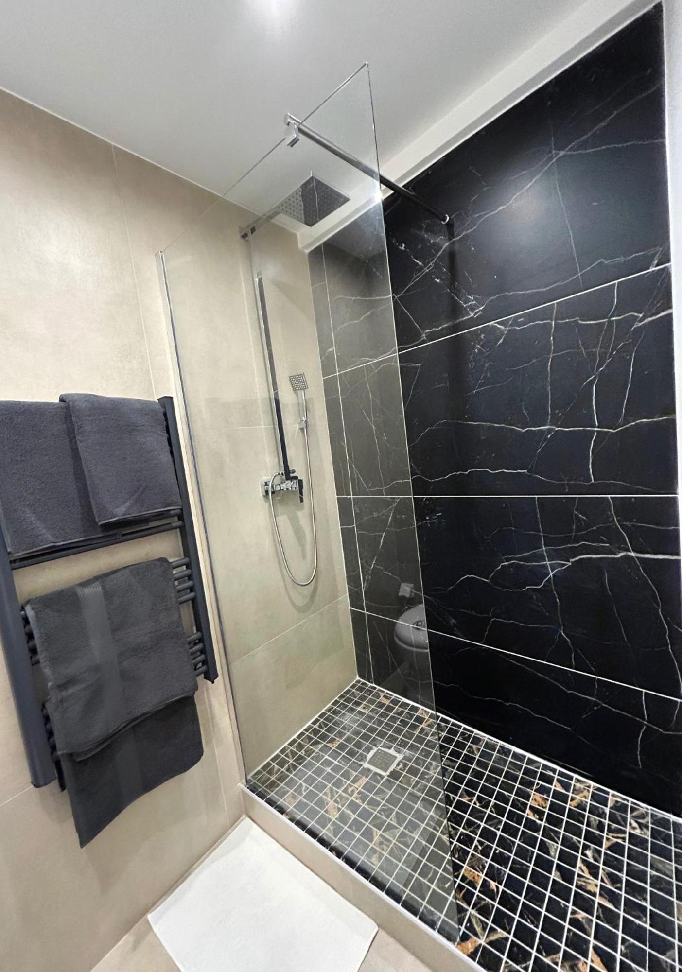 3 Pieces Renove Suquet Apartment Cannes Luaran gambar