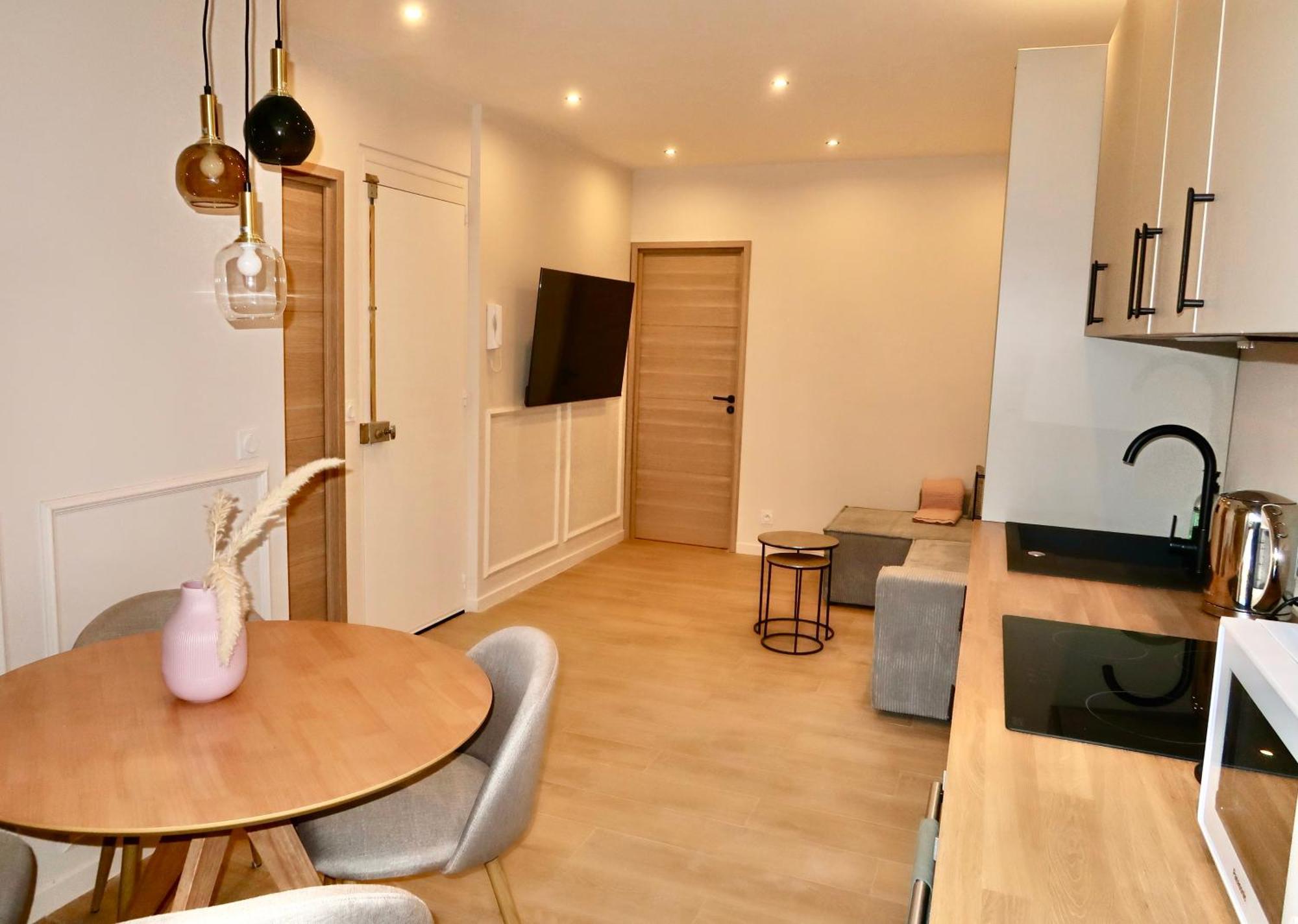 3 Pieces Renove Suquet Apartment Cannes Luaran gambar